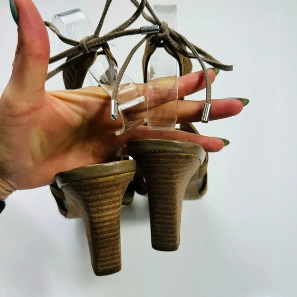 Franco Sarto Carolina Cutout Open Toe Size 8.5 - Picture 7 of 7